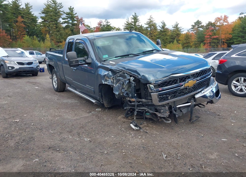 2013 CHEVROLET SILVERADO 2500HD LTZ VIN: 1GC2KYC81DZ146170