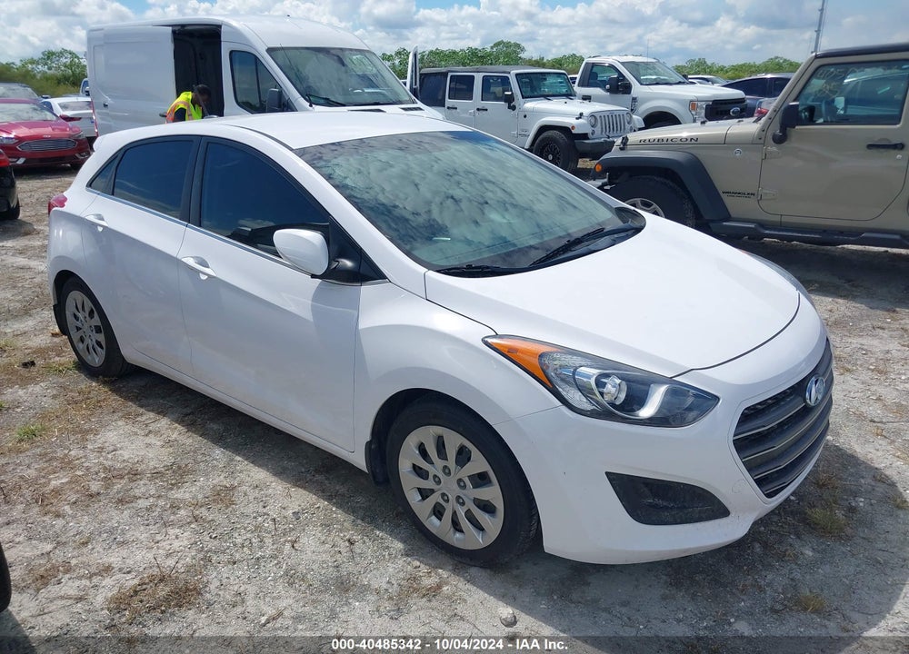 2016 HYUNDAI ELANTRA GT VIN: KMHD35LH3GU260964
