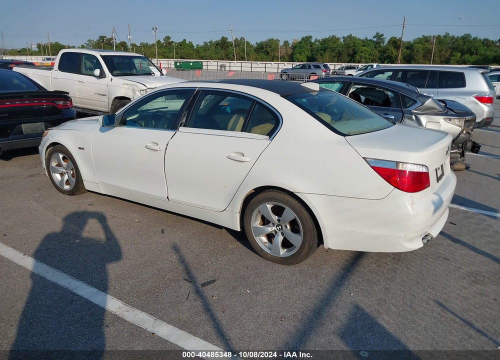 2007 BMW 525I VIN: WBANE53537CK92423