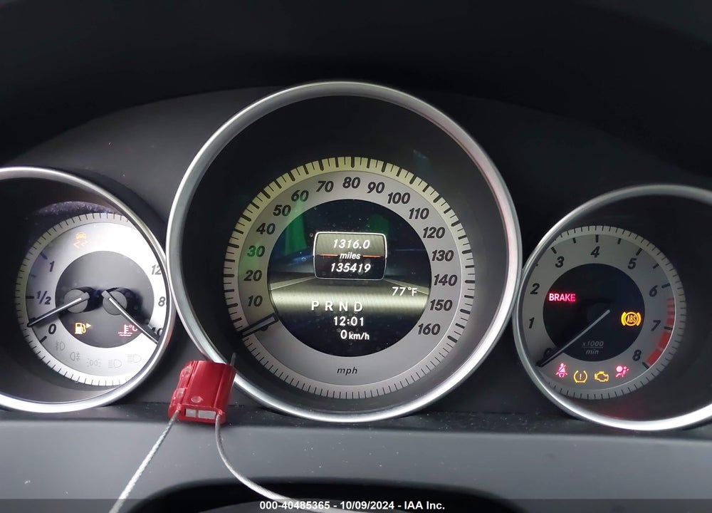 2013 MERCEDES-BENZ C 250 LUXURY/SPORT VIN: WDDGF4HB3DA785890