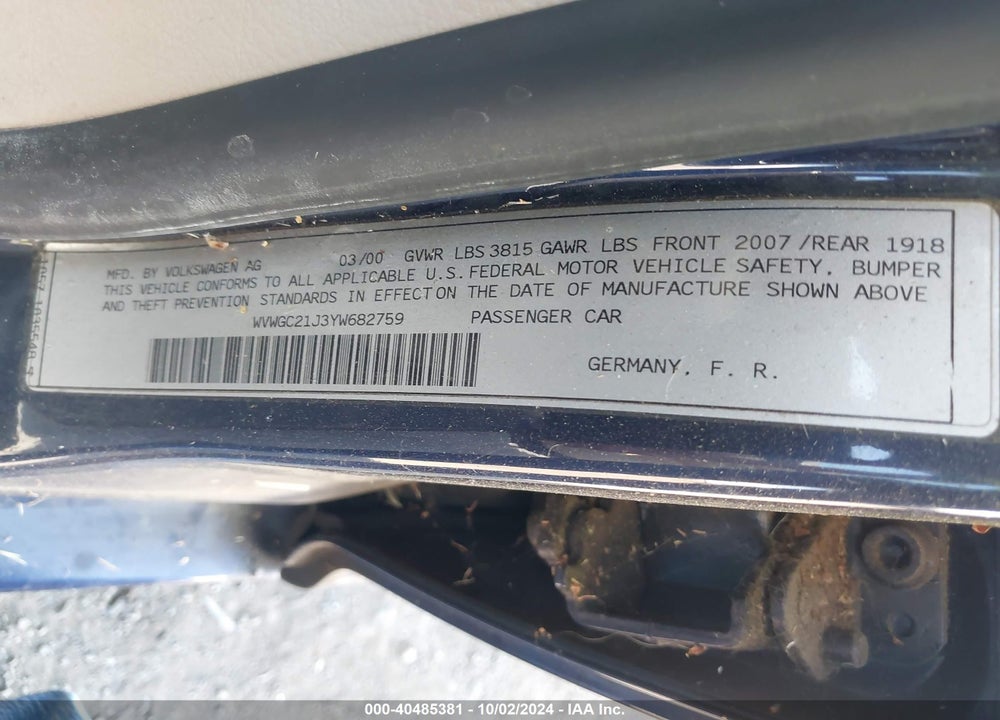 2000 VOLKSWAGEN GOLF GLS VIN: WVWGC21J3YW682759