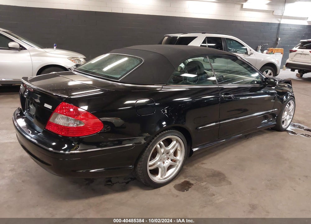 2008 MERCEDES-BENZ CLK 550 VIN: WDBTK72G38T089758