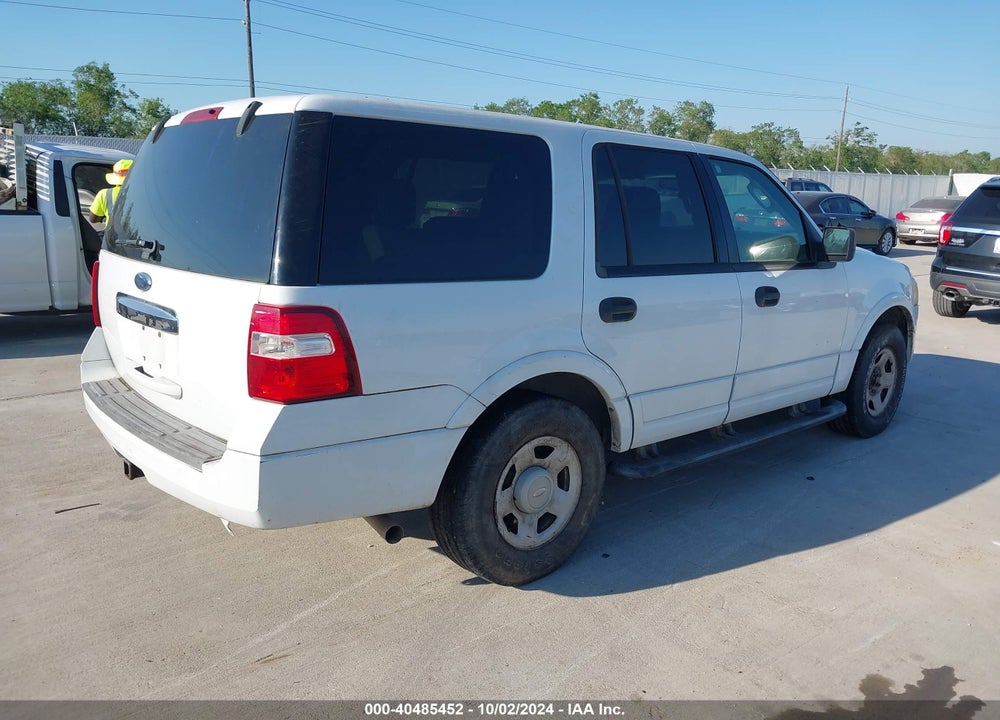 2008 FORD EXPEDITION XLT VIN: 1FMFU15508LA59838
