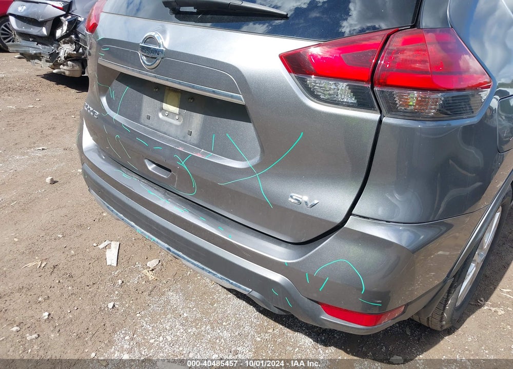 2017 NISSAN ROGUE SV VIN: JN8AT2MT9HW132313