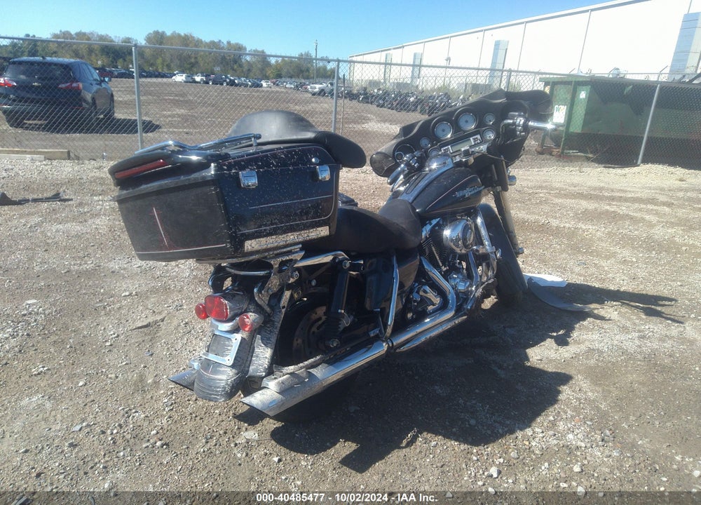 2006 HARLEY-DAVIDSON FLHXI VIN: 1HD1KBW116Y702475