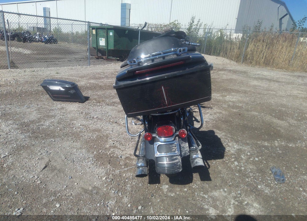 2006 HARLEY-DAVIDSON FLHXI VIN: 1HD1KBW116Y702475