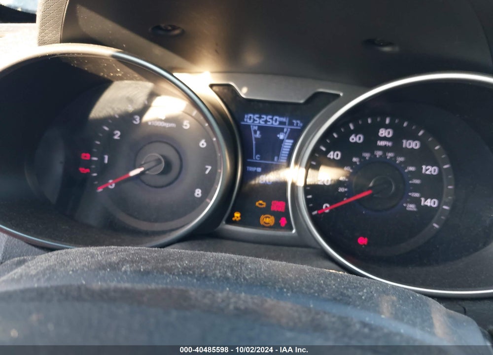 2017 HYUNDAI VELOSTER VALUE EDITION VIN: KMHTC6AD9HU318160
