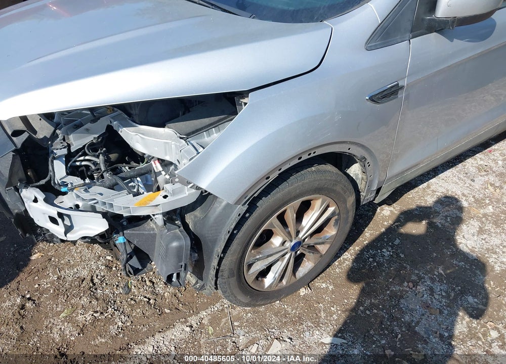 2018 FORD ESCAPE SE VIN: 1FMCU0GD6JUD06829