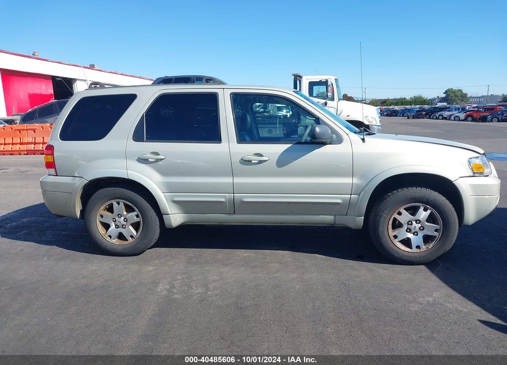 2005 FORD ESCAPE LIMITED VIN: 1FMYU04195KB29324