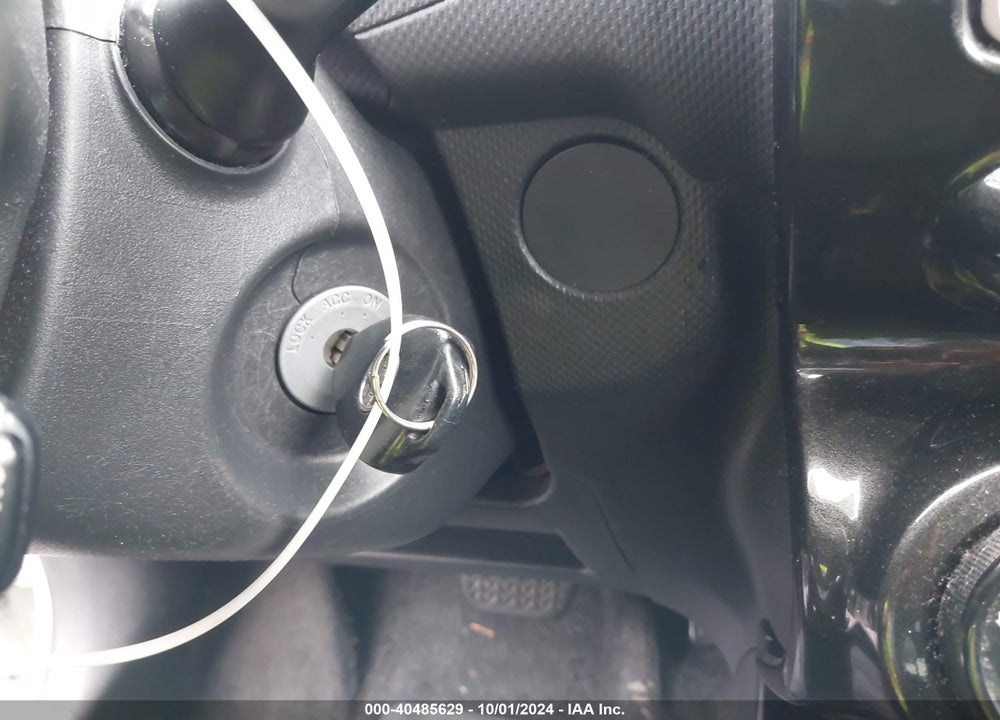 2008 SCION XD VIN: JTKKU10428J006967