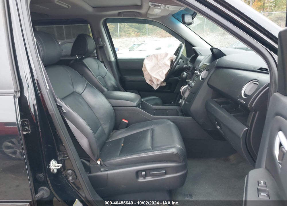 2014 HONDA PILOT TOURING VIN: 5FNYF4H99EB048598