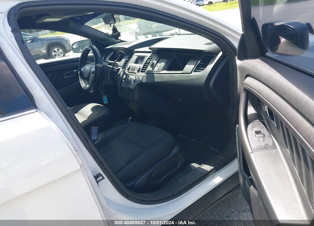 2015 FORD POLICE INTERCEPTOR VIN: 1FAHP2L85FG183221