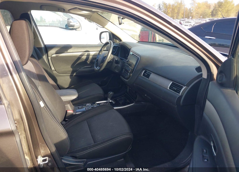 2017 MITSUBISHI OUTLANDER VIN: JA4AZ3A3XHZ041418