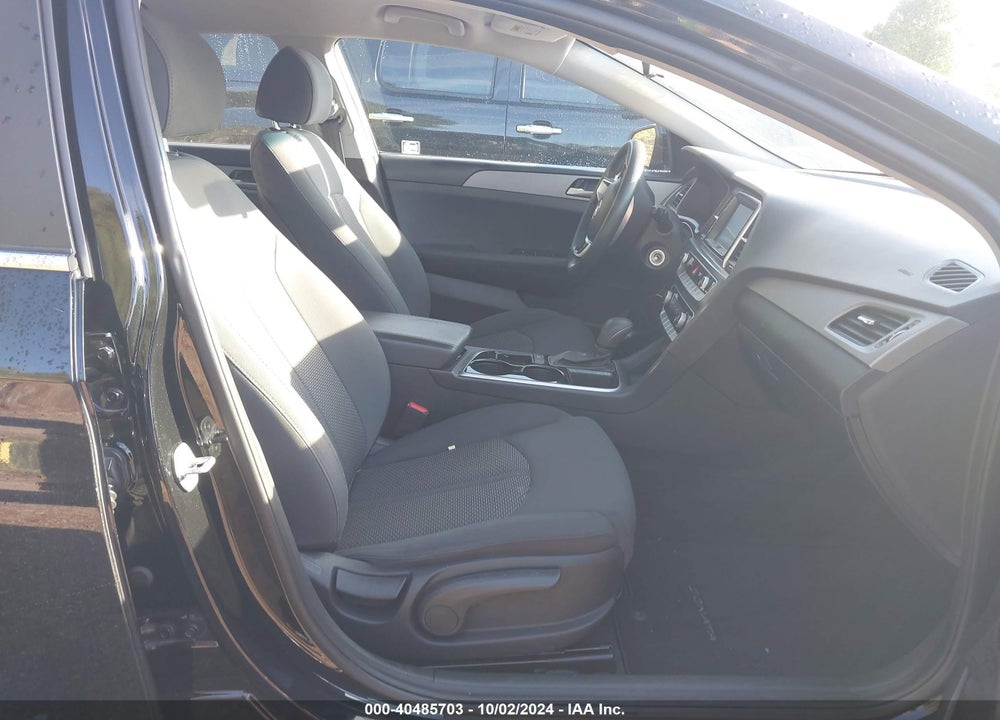 2019 HYUNDAI SONATA SE VIN: 5NPE24AF5KH740112