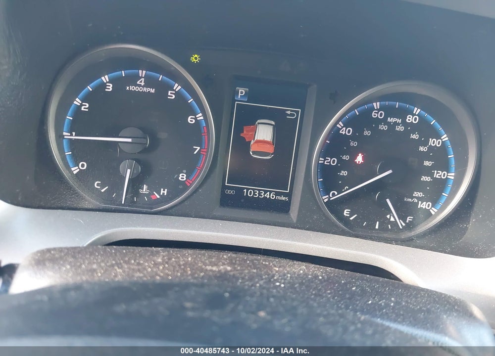 2018 TOYOTA RAV4 XLE VIN: 2T3WFREV8JW484630
