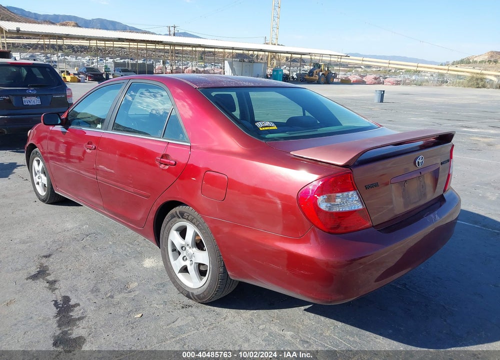 2002 TOYOTA CAMRY SE VIN: JTDBE30K020044354