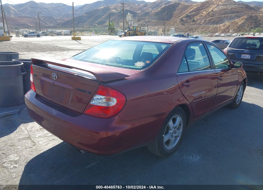 2002 TOYOTA CAMRY SE VIN: JTDBE30K020044354