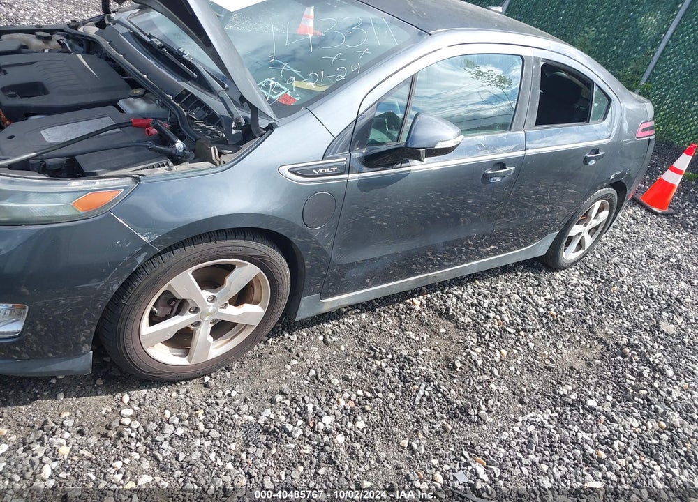 2011 CHEVROLET VOLT VIN: 1G1RC6E42BU103440