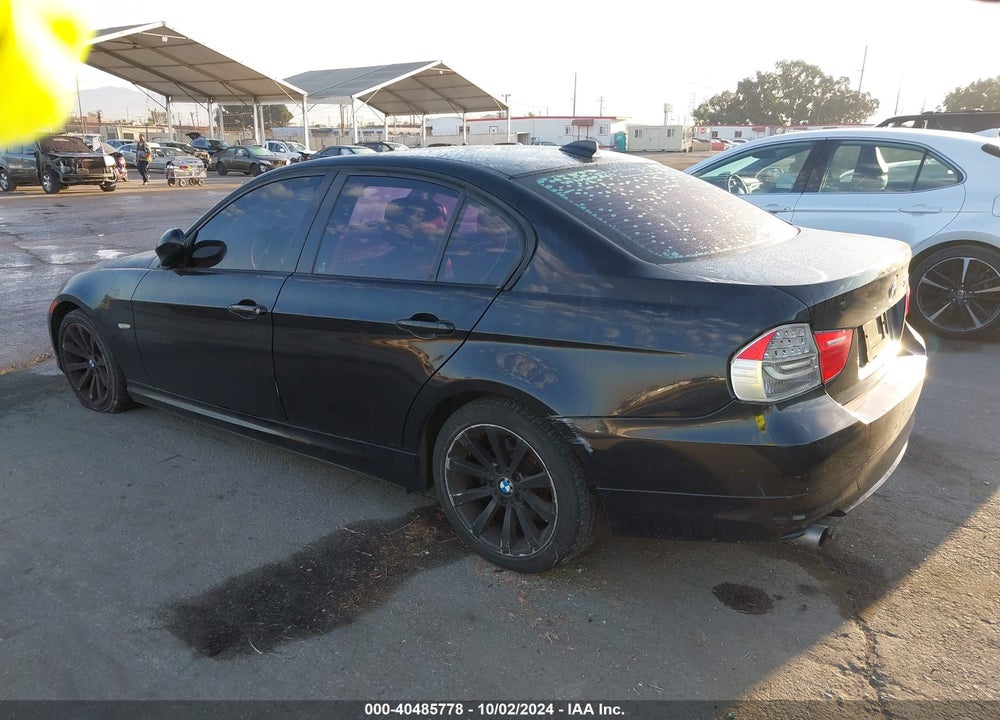2011 BMW 328I VIN: WBAPH5C52BF093807