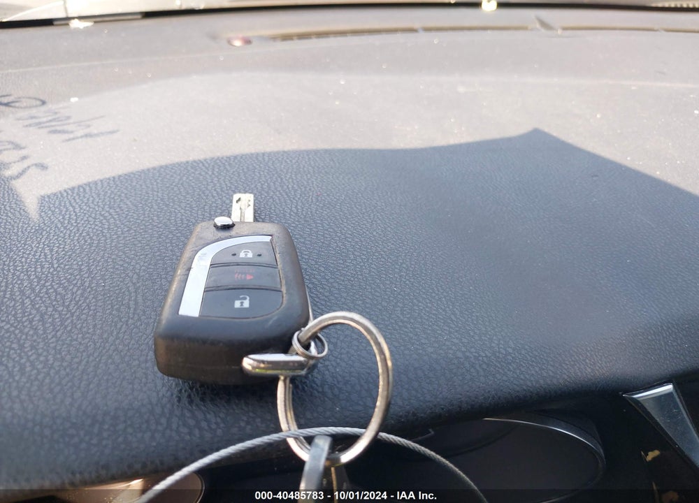 2017 TOYOTA COROLLA IM VIN: JTNKARJE5HJ544175