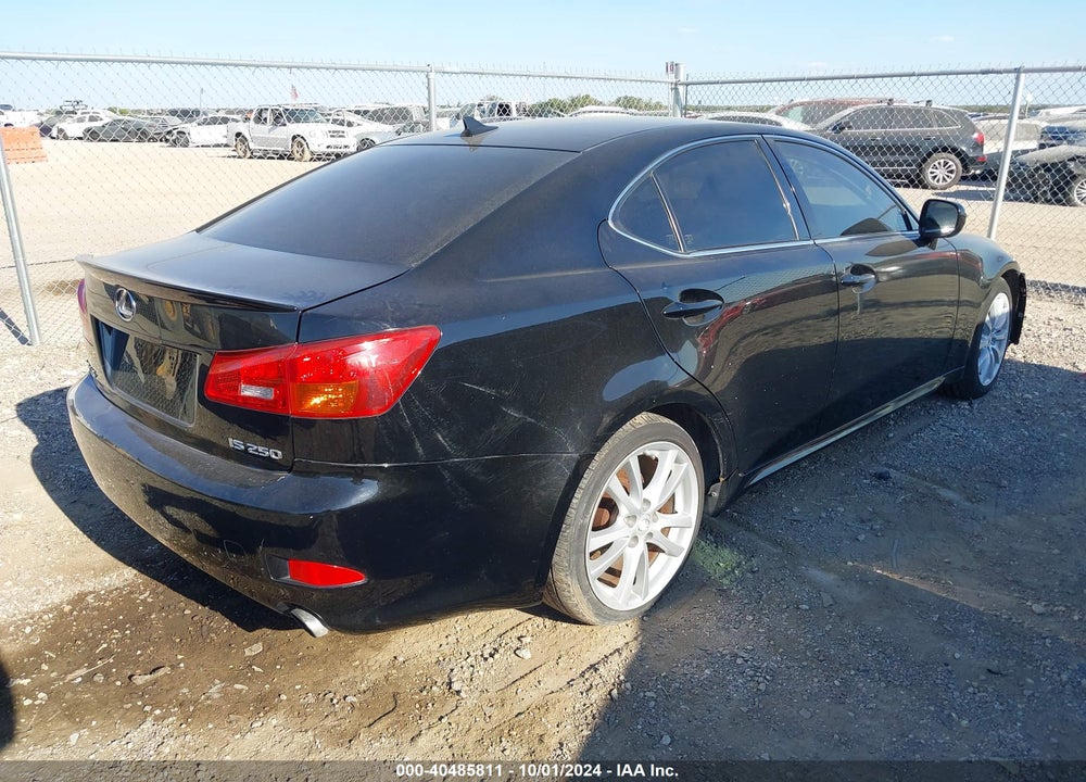 2007 LEXUS IS 250 VIN: JTHBK262772028933
