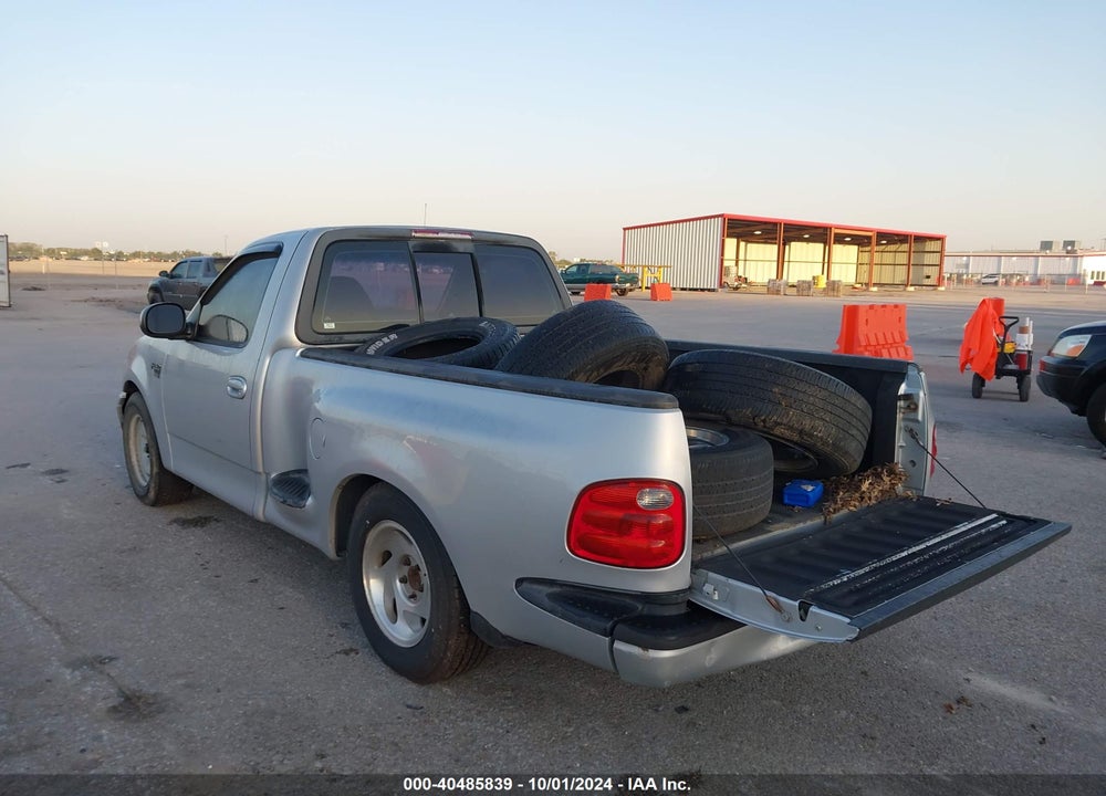 2002 FORD F-150 XL/XLT VIN: 2FTRF07W62CA96180