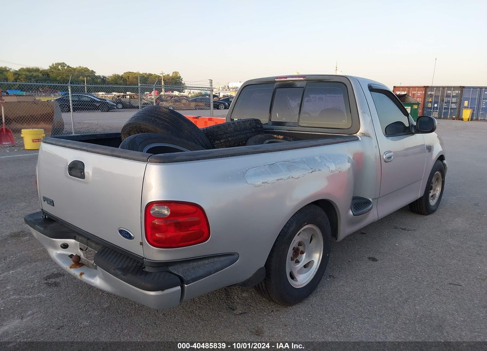 2002 FORD F-150 XL/XLT VIN: 2FTRF07W62CA96180