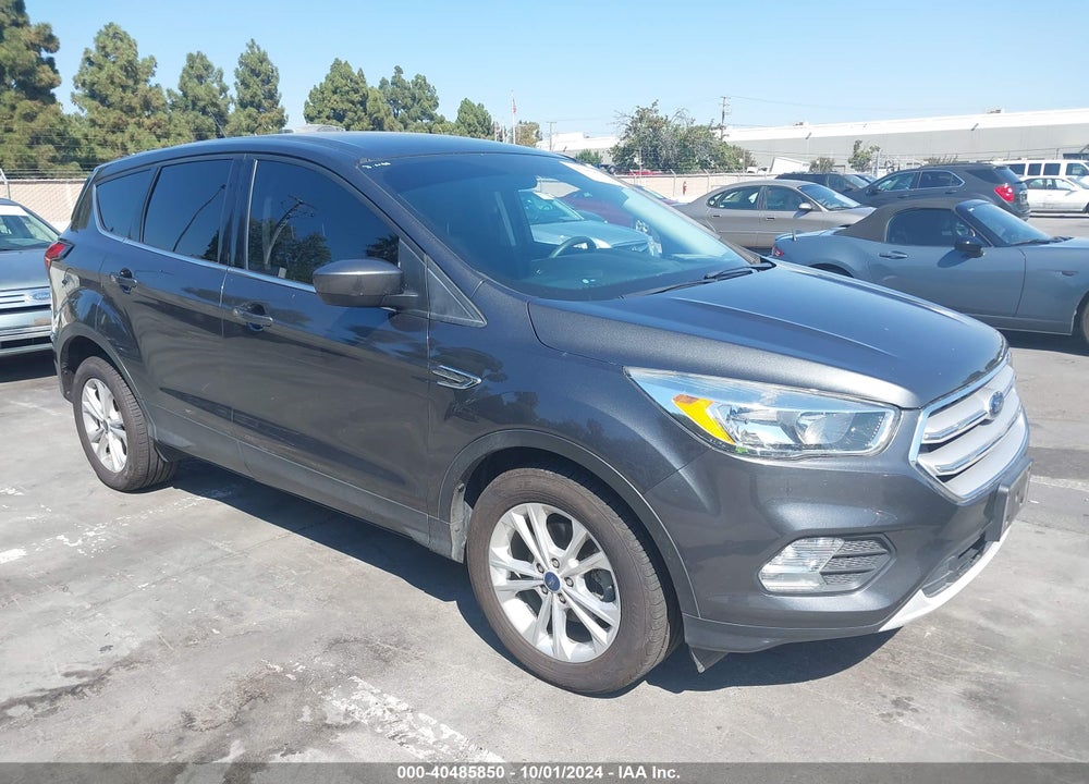 2019 FORD ESCAPE SE VIN: 1FMCU0GD5KUC06061
