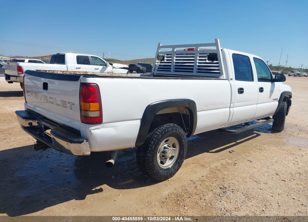2002 CHEVROLET SILVERADO 2500HD VIN: 1GCHC23U42F125023