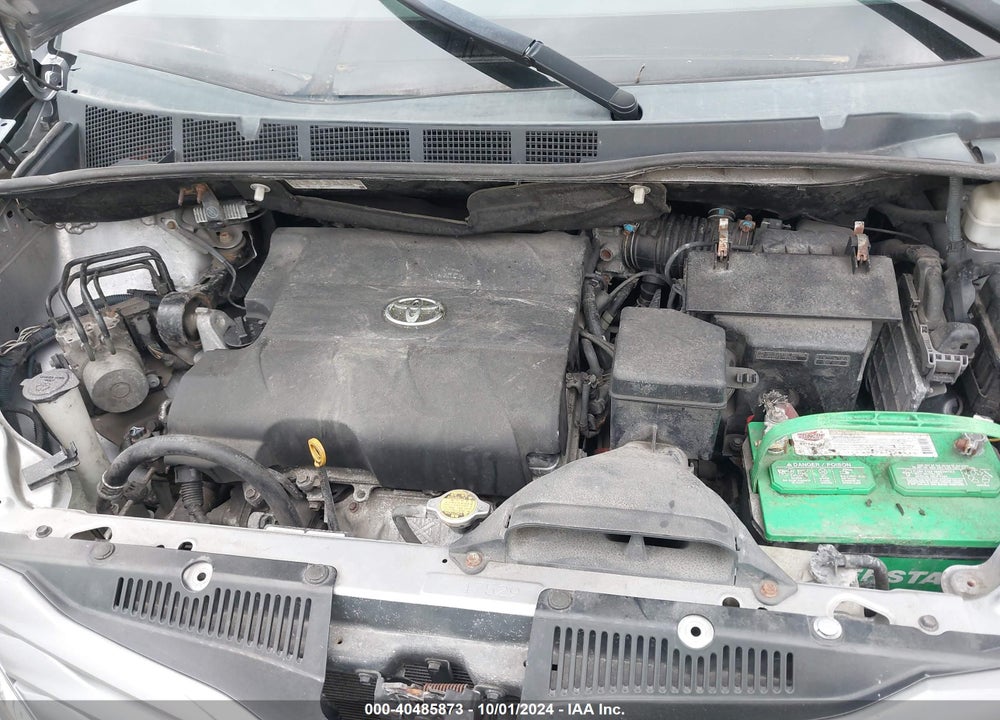 2012 TOYOTA SIENNA XLE V6 8 PASSENGER VIN: 5TDYK3DCXCS180429