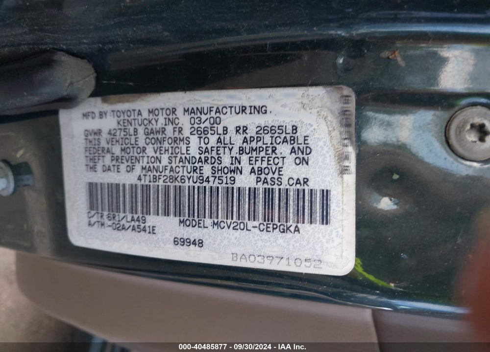 2000 TOYOTA CAMRY XLE V6 VIN: 4T1BF28K6YU947519