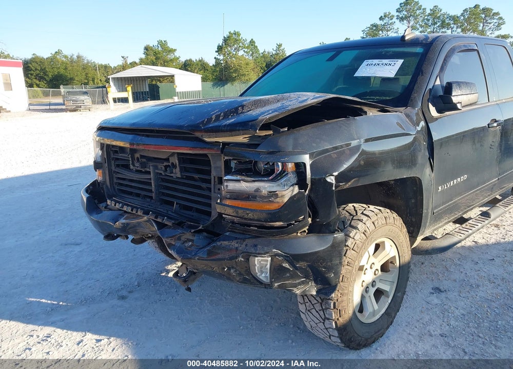 2017 CHEVROLET SILVERADO 1500 2LT VIN: 1GCVKREC6HZ308935