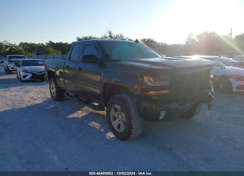 2017 CHEVROLET SILVERADO 1500 2LT VIN: 1GCVKREC6HZ308935