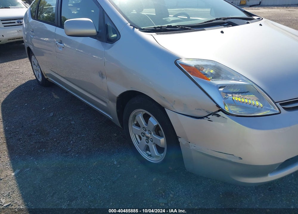 2005 TOYOTA PRIUS VIN: JTDKB20U557037481