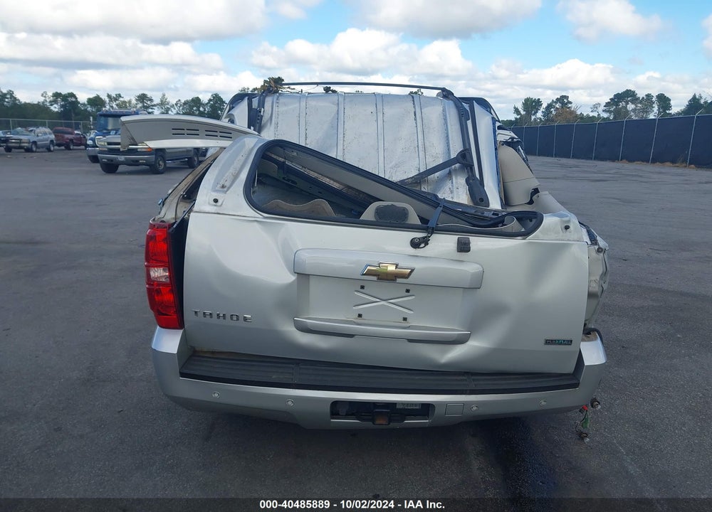 2010 CHEVROLET TAHOE LT VIN: 1GNUCBE04AR158357