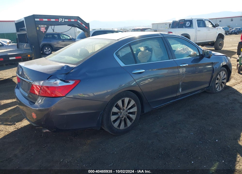 2013 HONDA ACCORD EX VIN: 1HGCR2F75DA214972