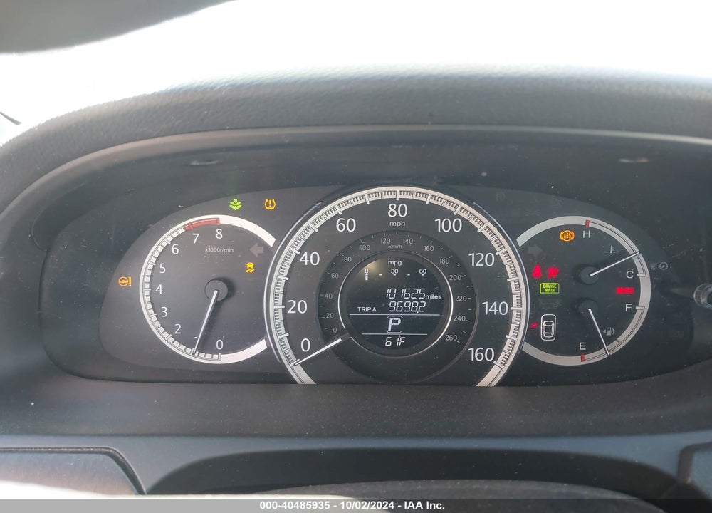 2013 HONDA ACCORD EX VIN: 1HGCR2F75DA214972