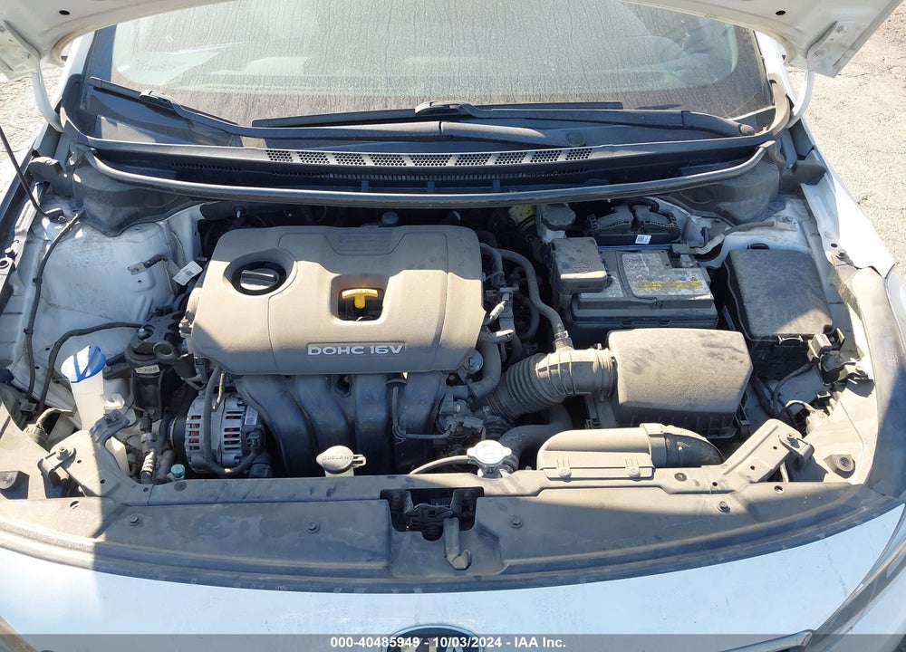 2018 KIA FORTE S VIN: 3KPFL4A75JE275652