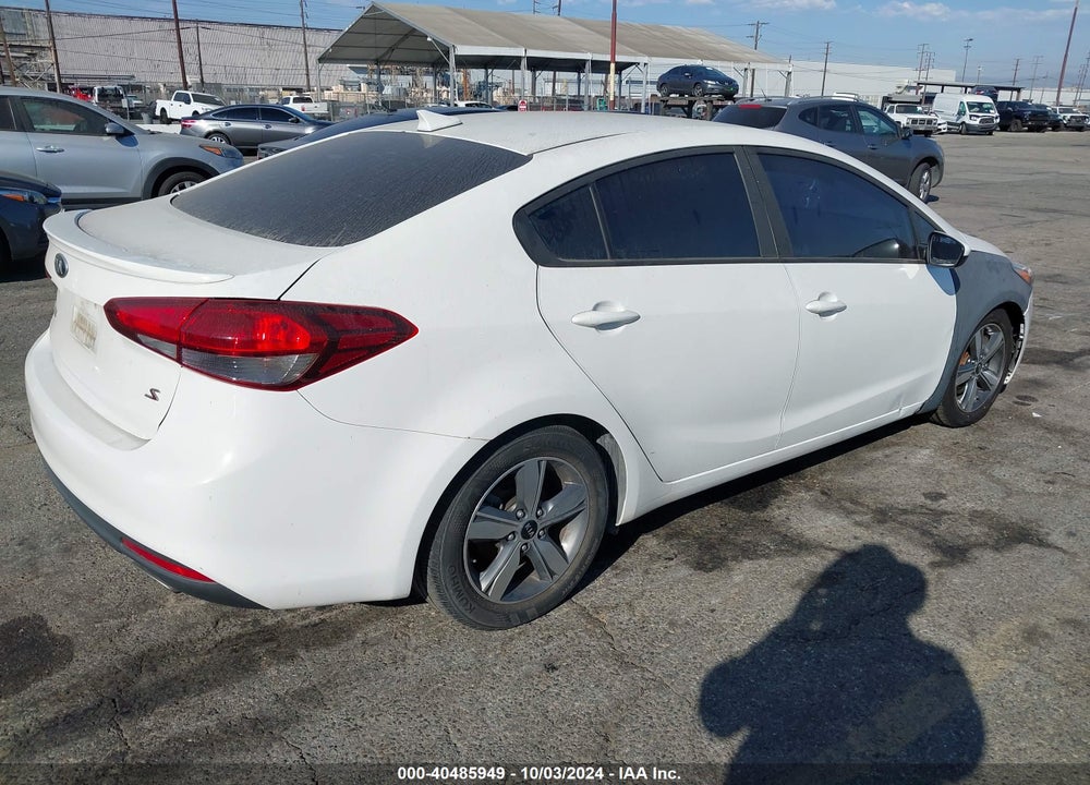 2018 KIA FORTE S VIN: 3KPFL4A75JE275652