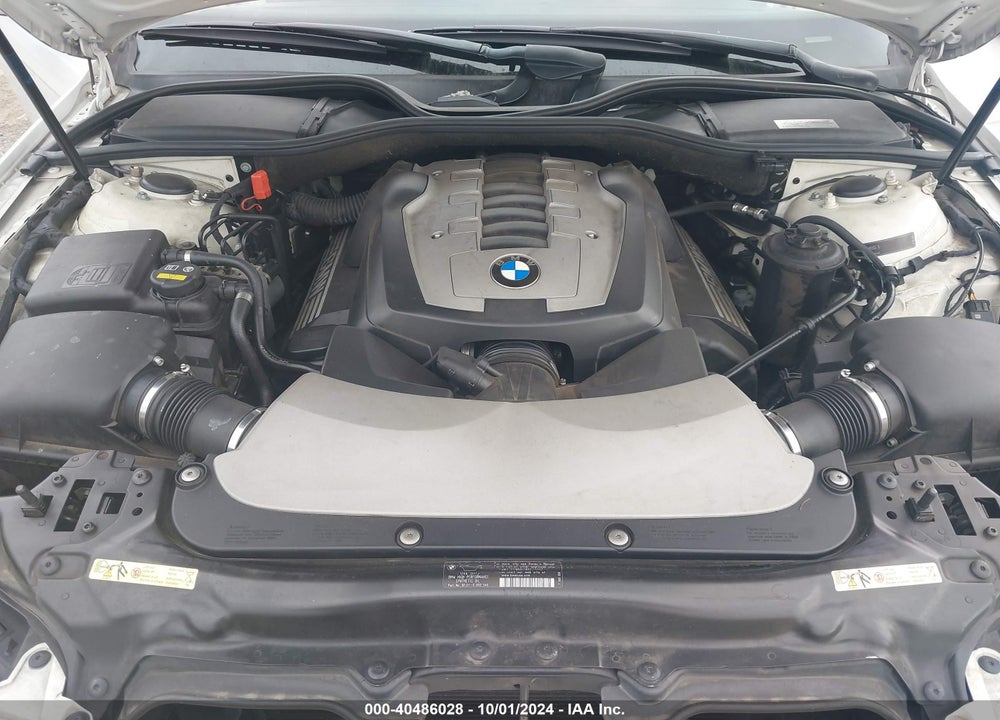 2007 BMW 750LI VIN: WBAHN83527DT73308
