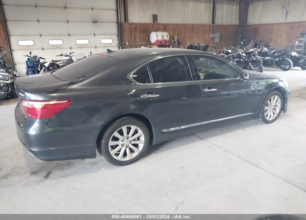 2011 LEXUS LS 460 VIN: JTHCL5EF8B5012397