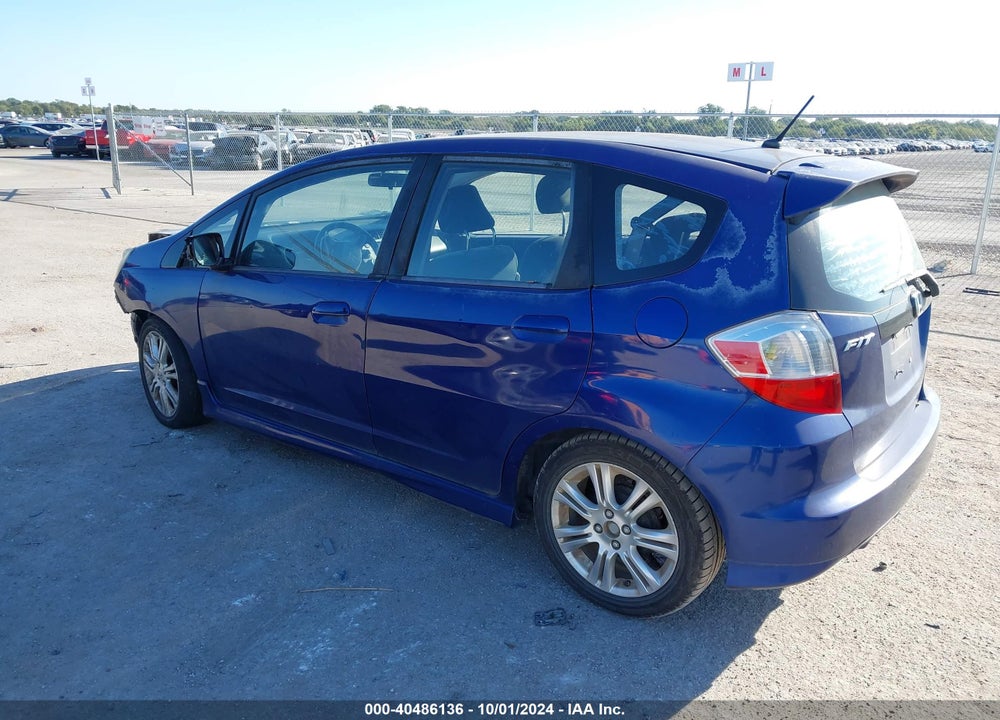 2009 HONDA FIT SPORT VIN: JHMGE88419S020036