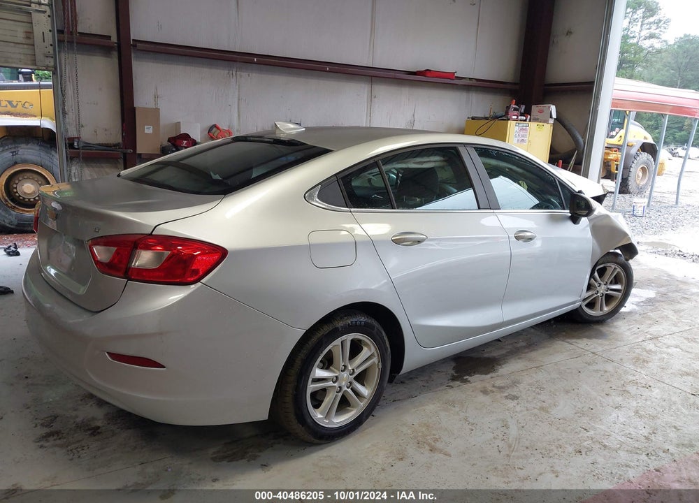 2018 CHEVROLET CRUZE LT AUTO VIN: 1G1BE5SM0J7183683