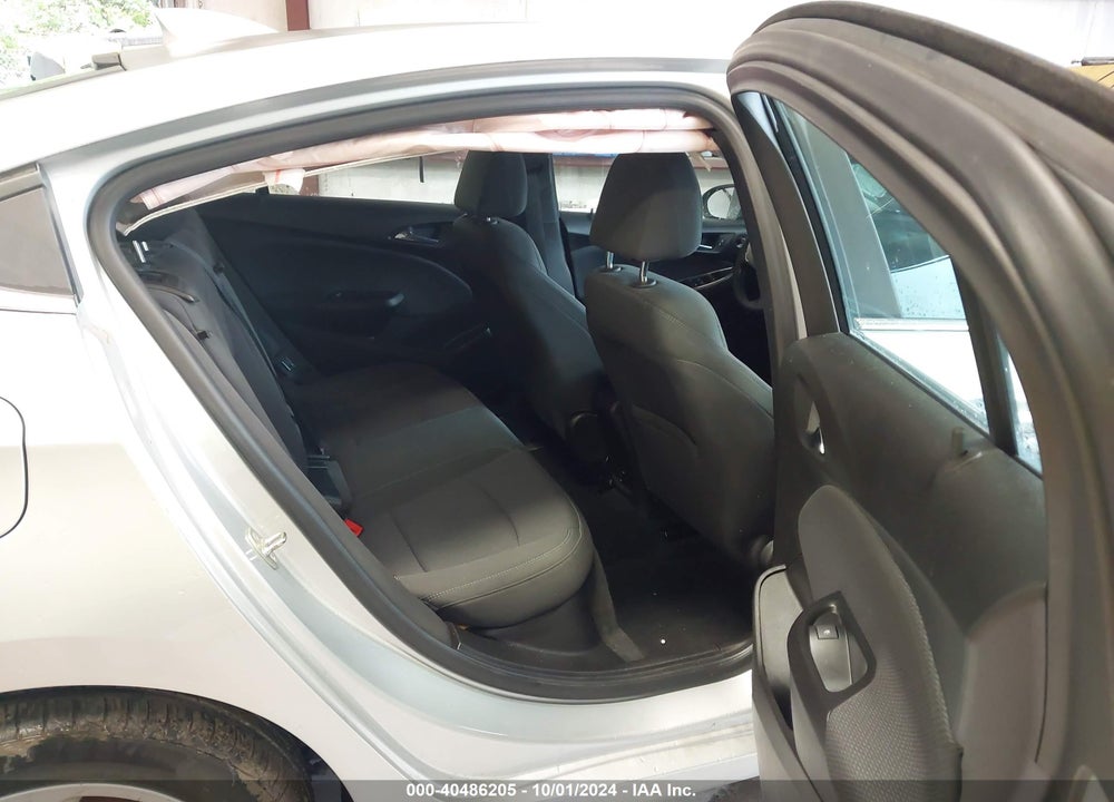 2018 CHEVROLET CRUZE LT AUTO VIN: 1G1BE5SM0J7183683