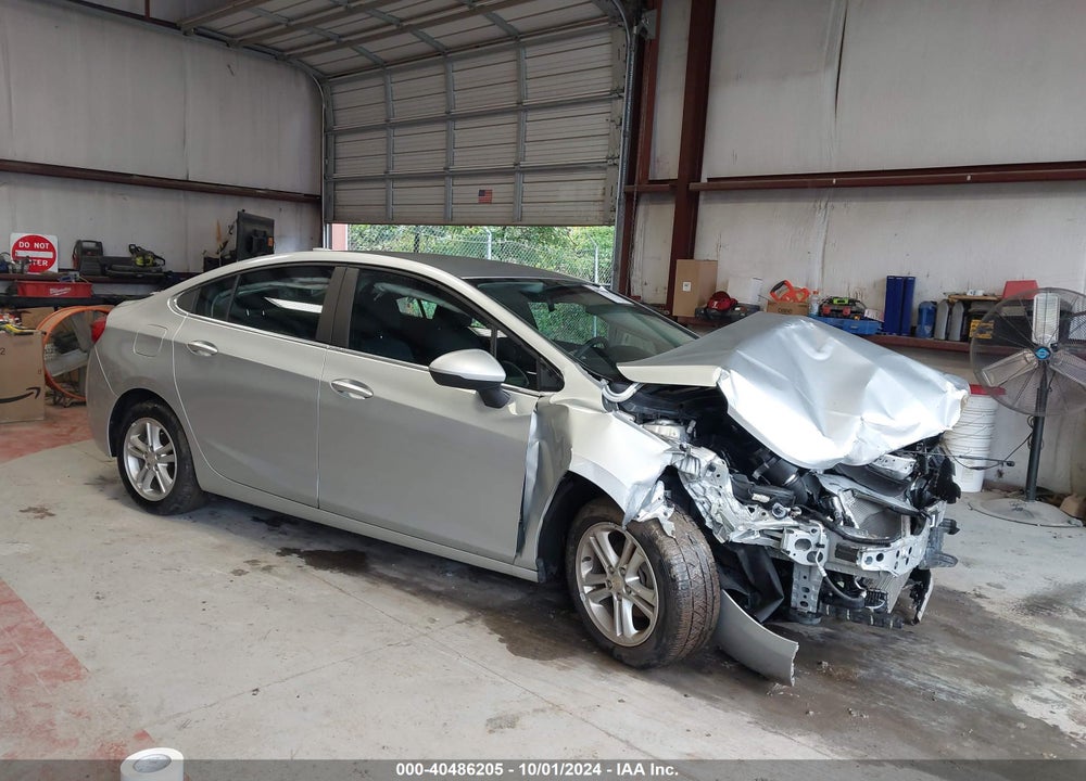 2018 CHEVROLET CRUZE LT AUTO VIN: 1G1BE5SM0J7183683
