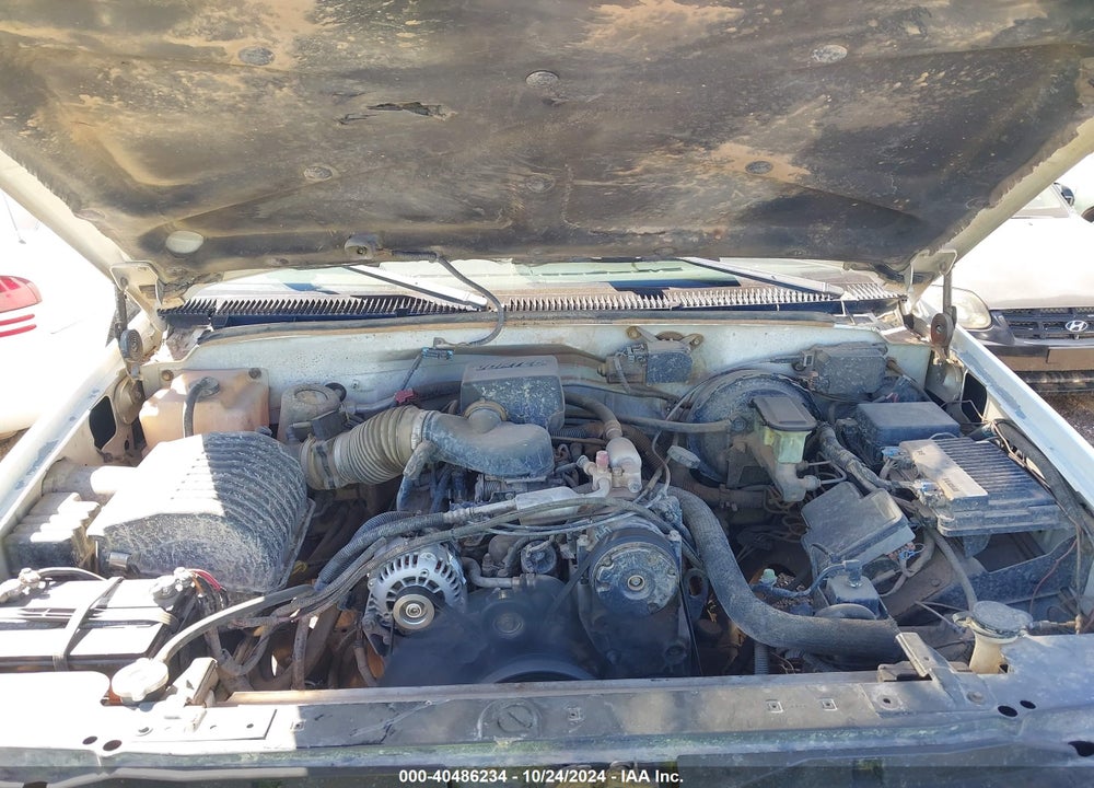 1998 CHEVROLET K1500 FLEETSIDE VIN: 1GCEK19R7WR146116