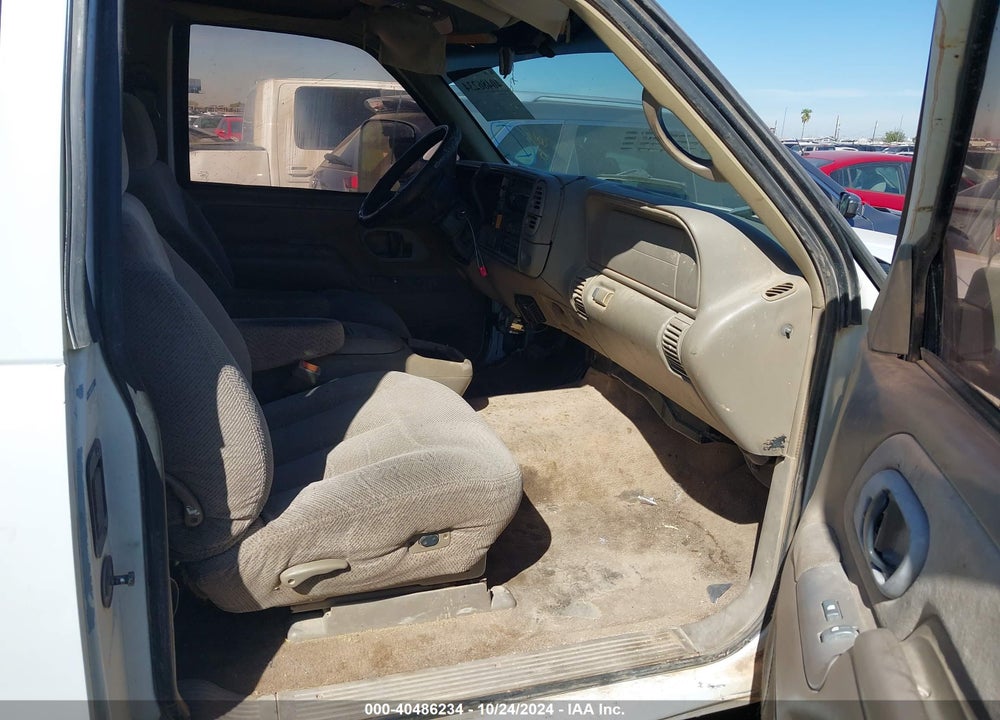 1998 CHEVROLET K1500 FLEETSIDE VIN: 1GCEK19R7WR146116