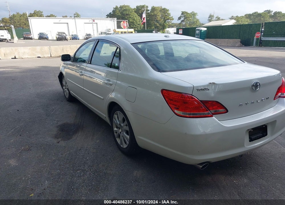 2010 TOYOTA AVALON XLS VIN: 4T1BK3DB0AU363565