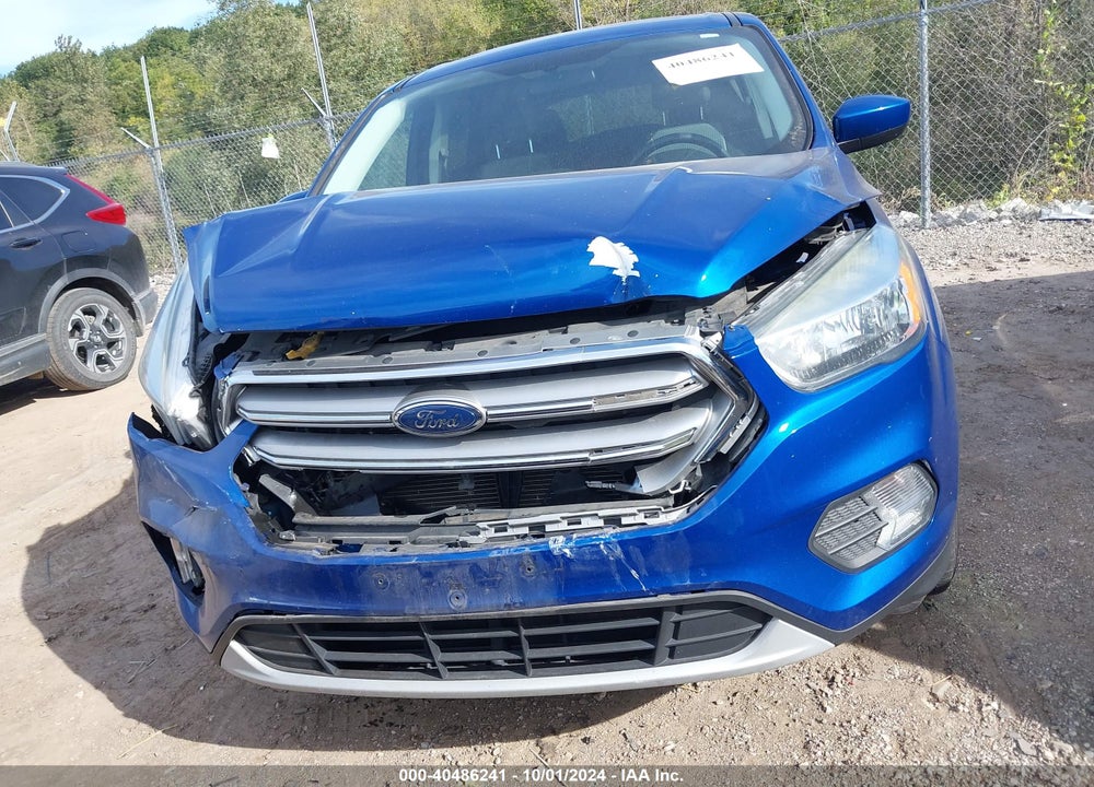 2017 FORD ESCAPE SE VIN: 1FMCU0GD3HUE88211