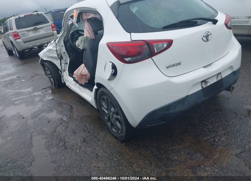 2020 TOYOTA YARIS LE VIN: 3MYDLBJV3LY701559